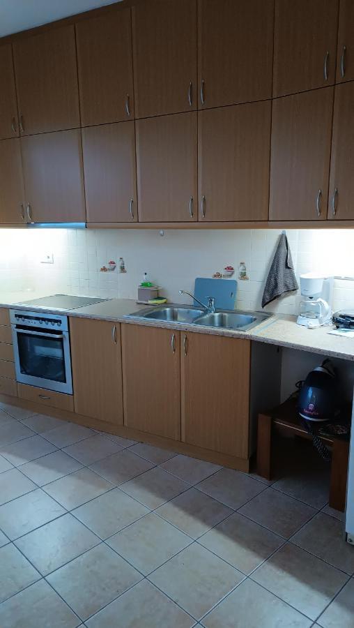 Vasilis Apartment Rafina  Exterior photo