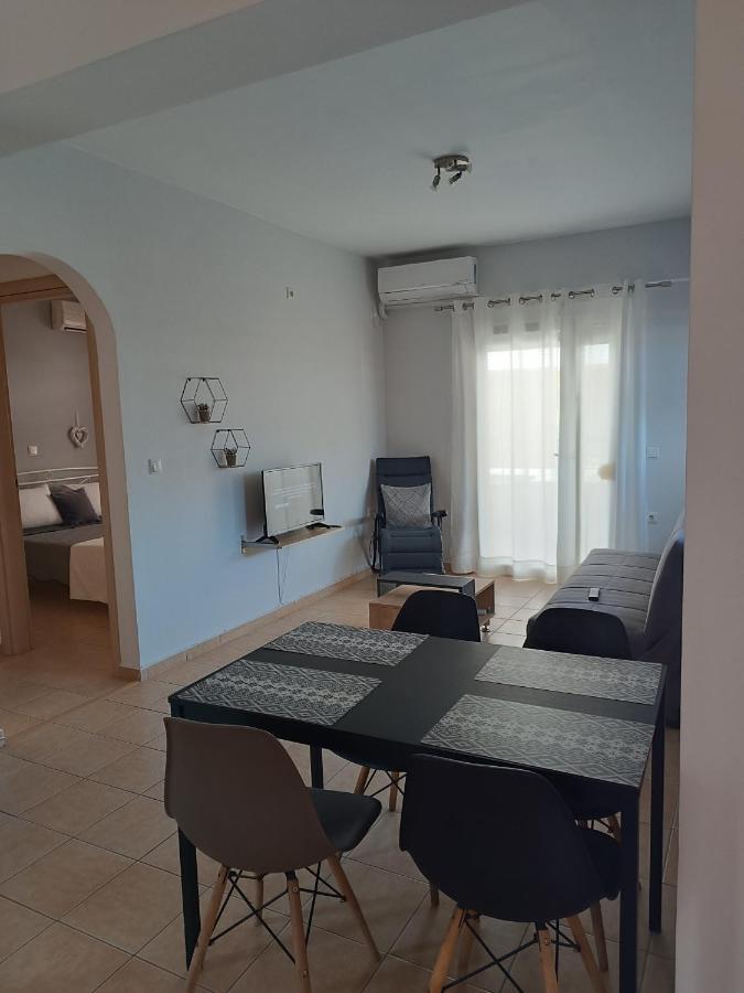 Vasilis Apartment Rafina  Exterior photo