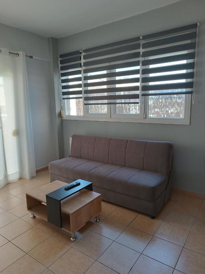 Vasilis Apartment Rafina  Exterior photo