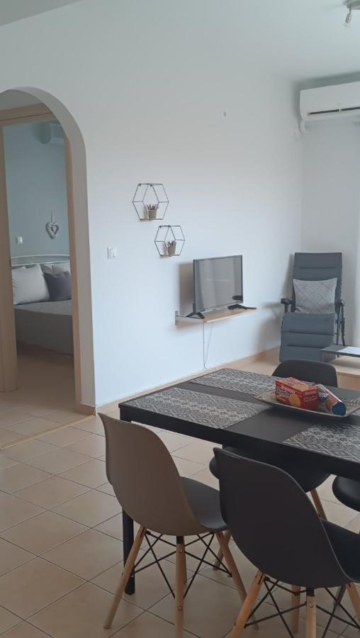 Vasilis Apartment Rafina  Exterior photo